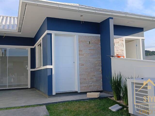 #1206 - Casa para Venda em São José - SC - 2