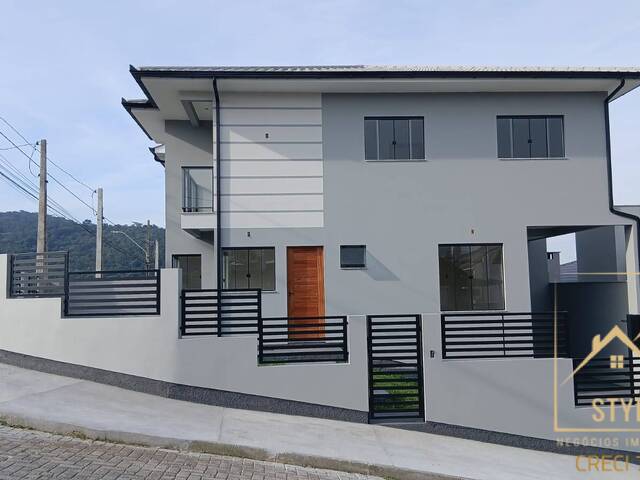 #1437 - Sobrado para Venda em São José - SC - 3