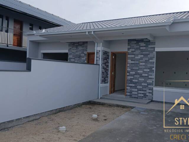 #1438 - Casa para Venda em São José - SC - 3