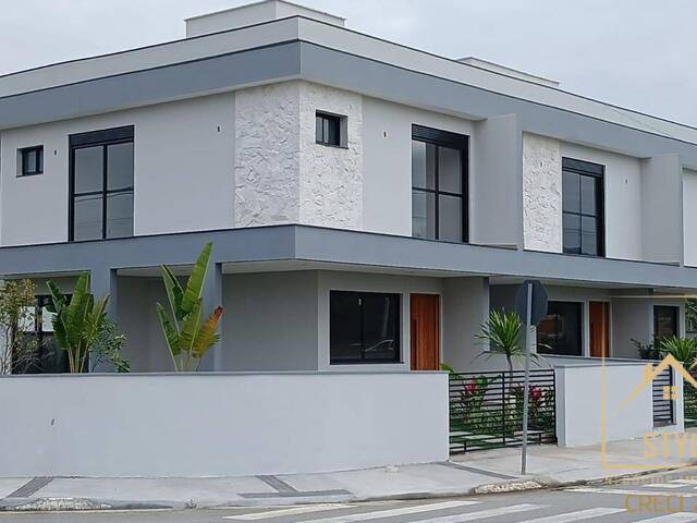 #1447 - Sobrado para Venda em São José - SC - 1