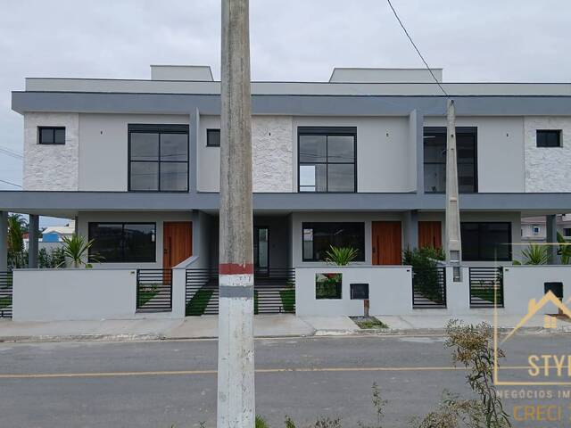 #1447 - Sobrado para Venda em São José - SC - 2