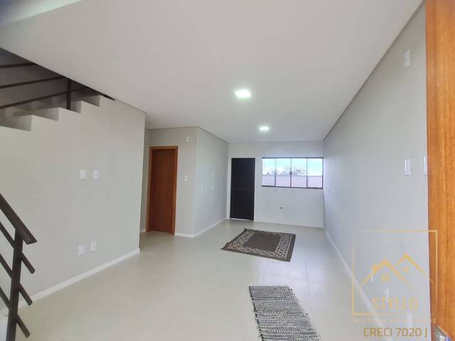 Sobrado para Venda em Palhoça - 4