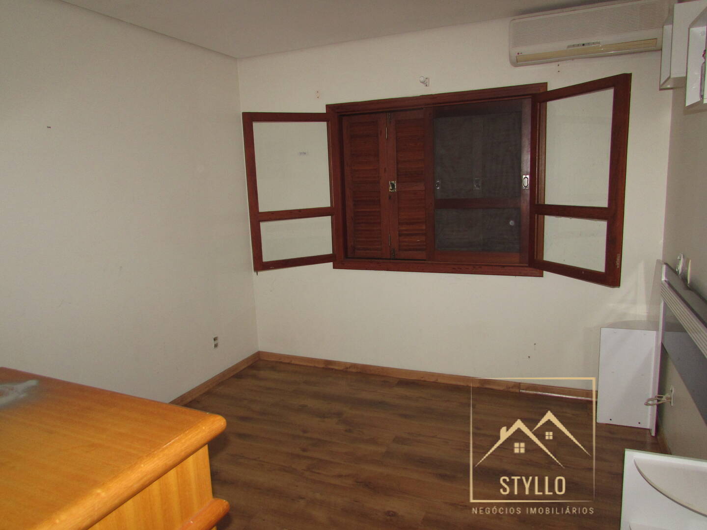 Sítio à venda com 3 quartos, 240m² - Foto 6