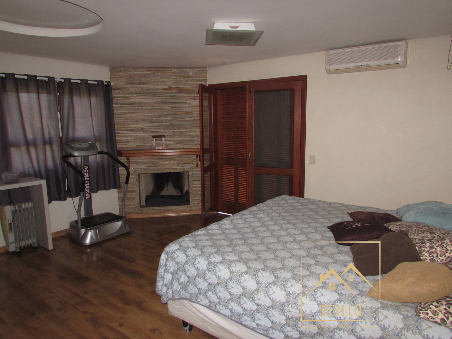 Sítio à venda com 3 quartos, 240m² - Foto 4