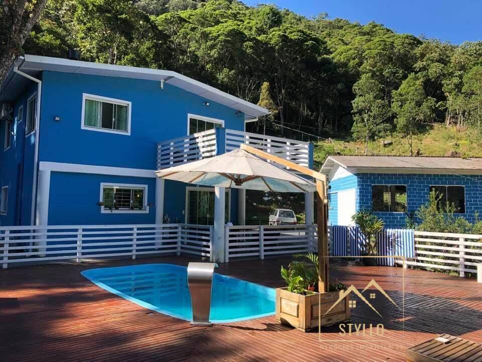 Sítio, 4 quartos, 215 m² - Foto 1