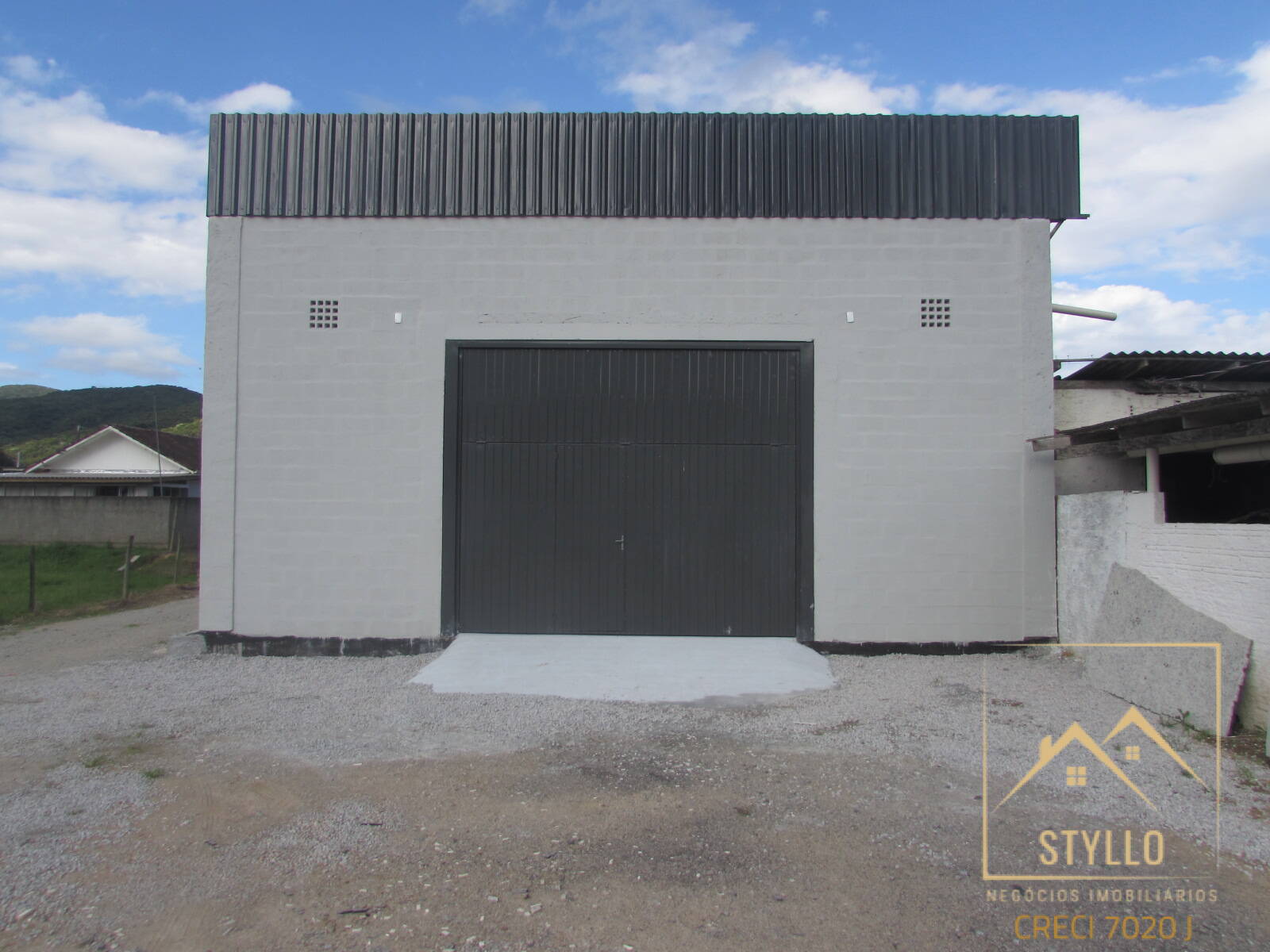 Depósito-Galpão, 200 m² - Foto 1