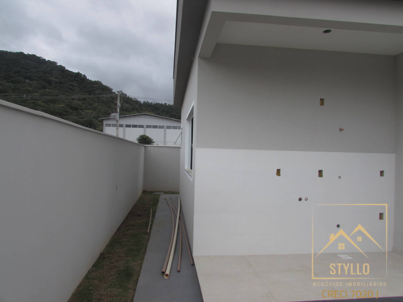 Casa à venda com 3 quartos, 81m² - Foto 10
