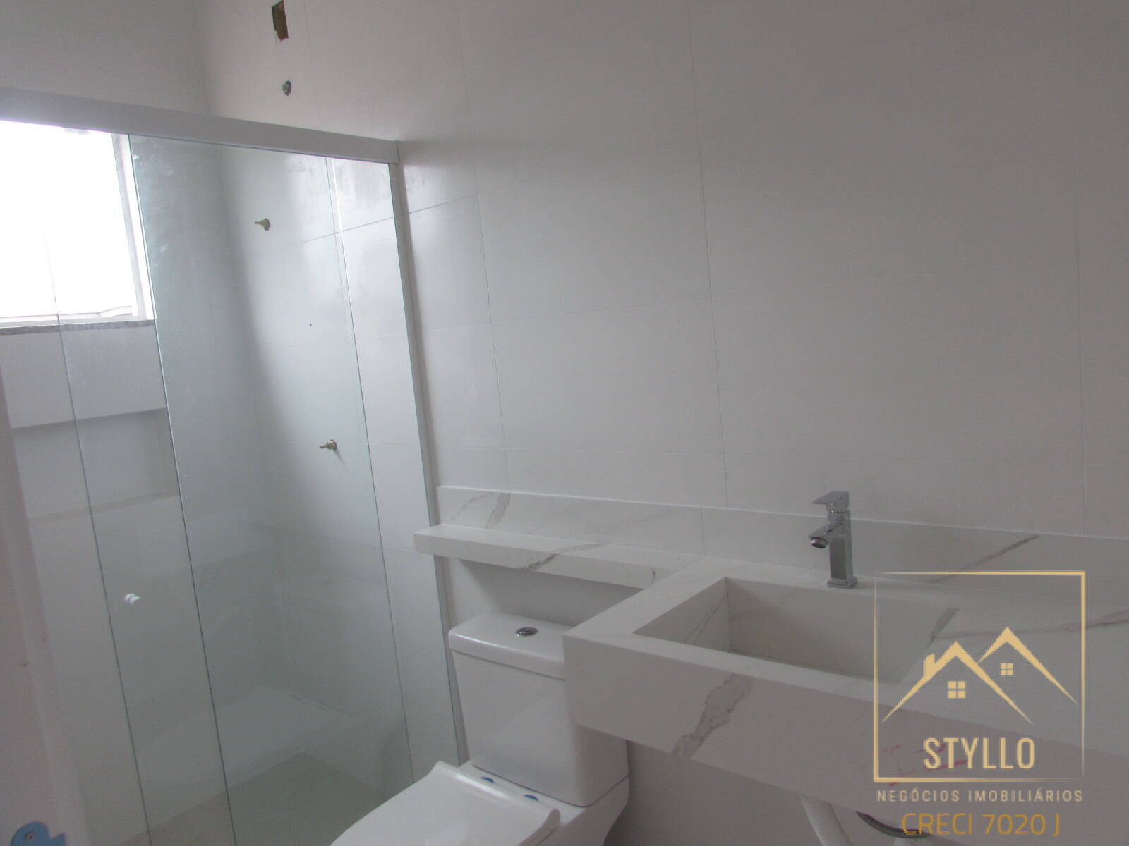 Casa à venda com 3 quartos, 81m² - Foto 8