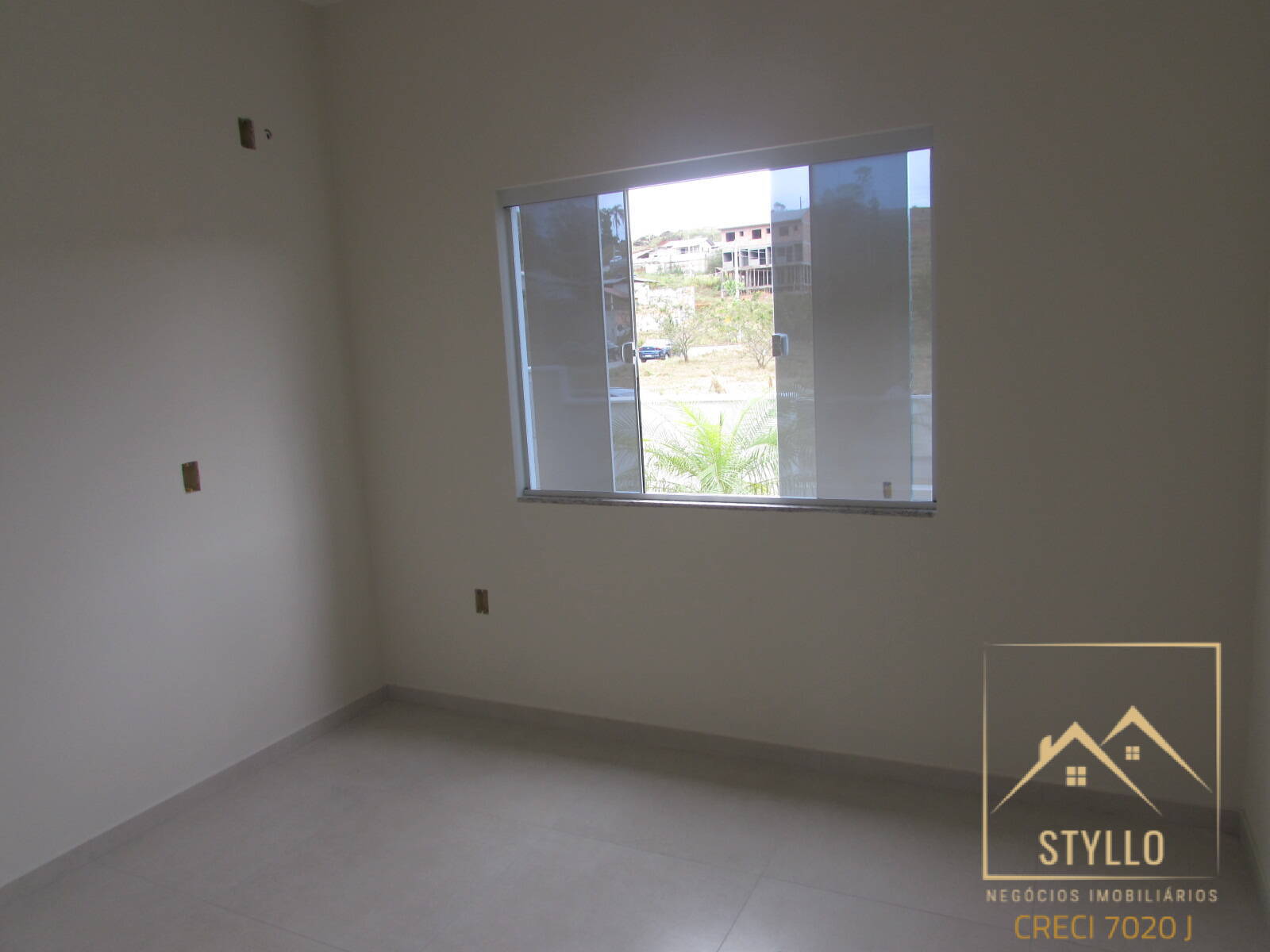 Casa à venda com 2 quartos, 63m² - Foto 6