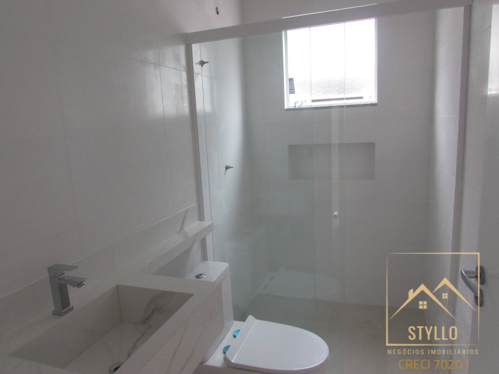 Casa à venda com 2 quartos, 63m² - Foto 8