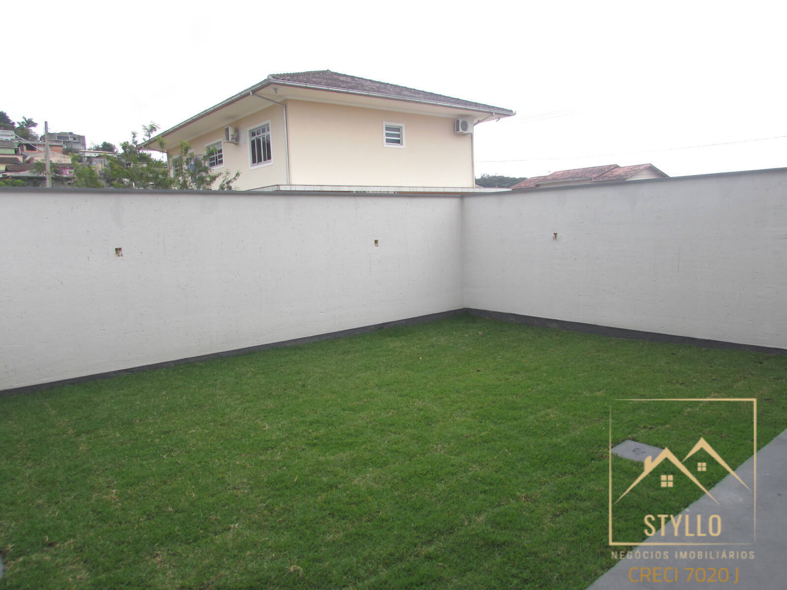 Casa à venda com 2 quartos, 63m² - Foto 15