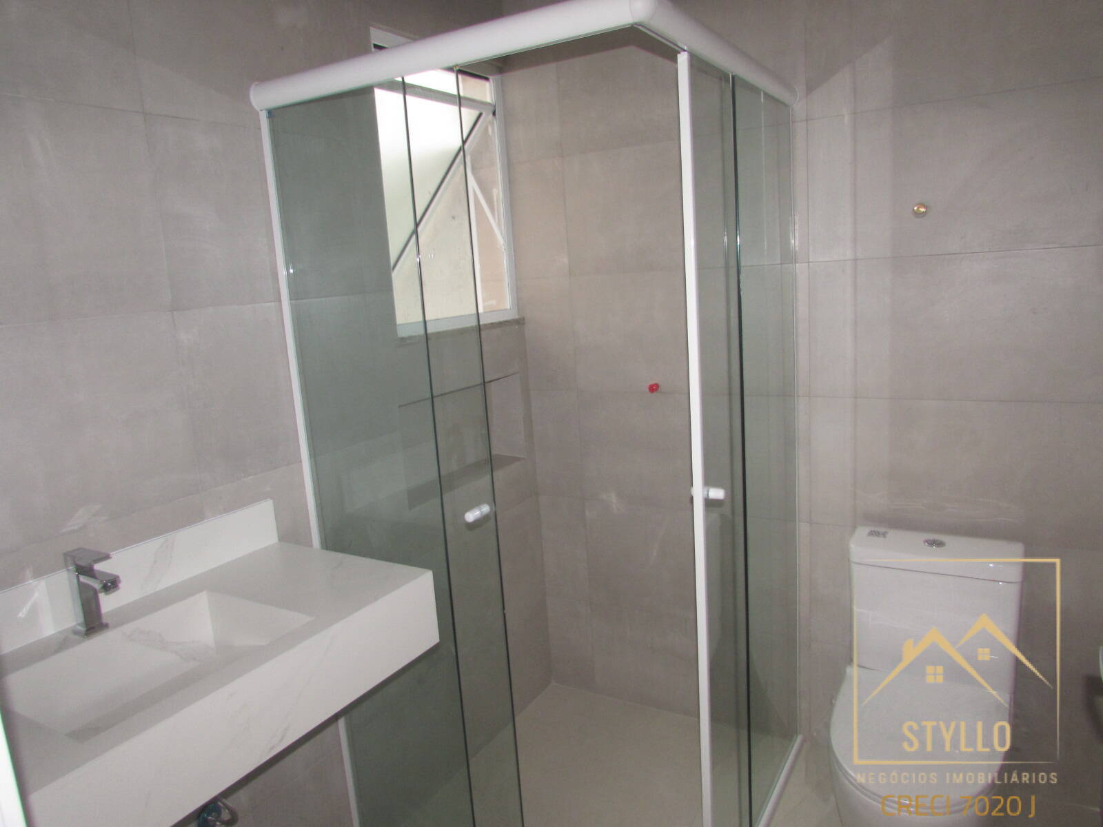 Casa à venda com 2 quartos, 63m² - Foto 8