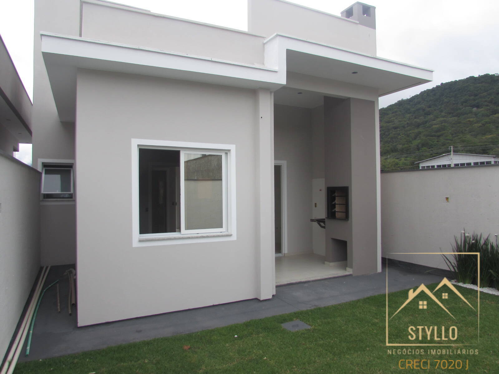 Casa à venda com 2 quartos, 63m² - Foto 11
