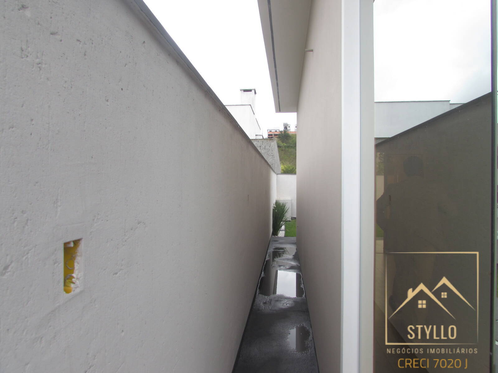 Casa à venda com 2 quartos, 63m² - Foto 9