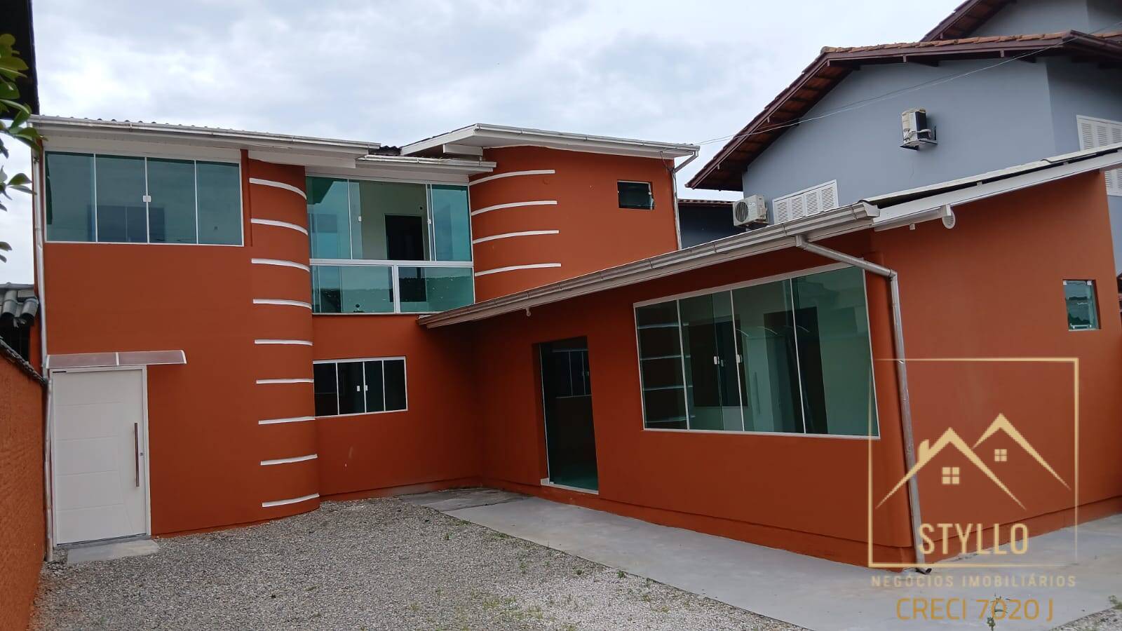 Casa, 4 quartos, 150 m² - Foto 1