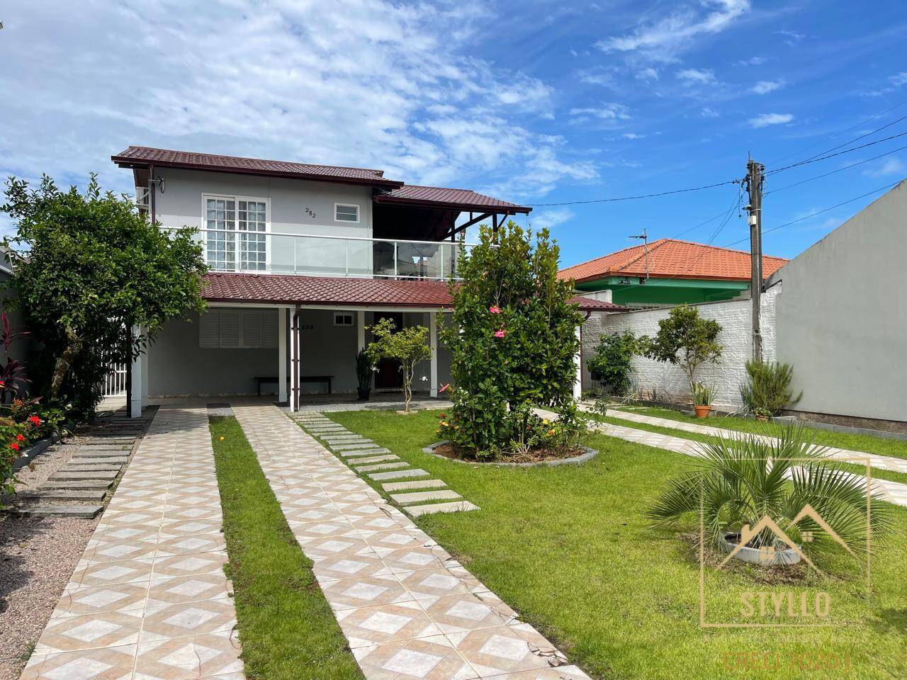 Casa, 5 quartos, 160 m² - Foto 1