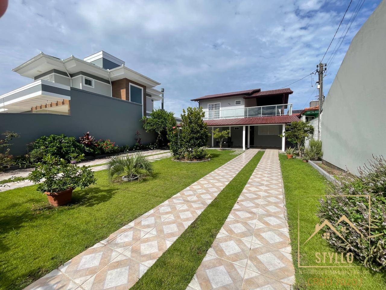 Casa, 5 quartos, 160 m² - Foto 2