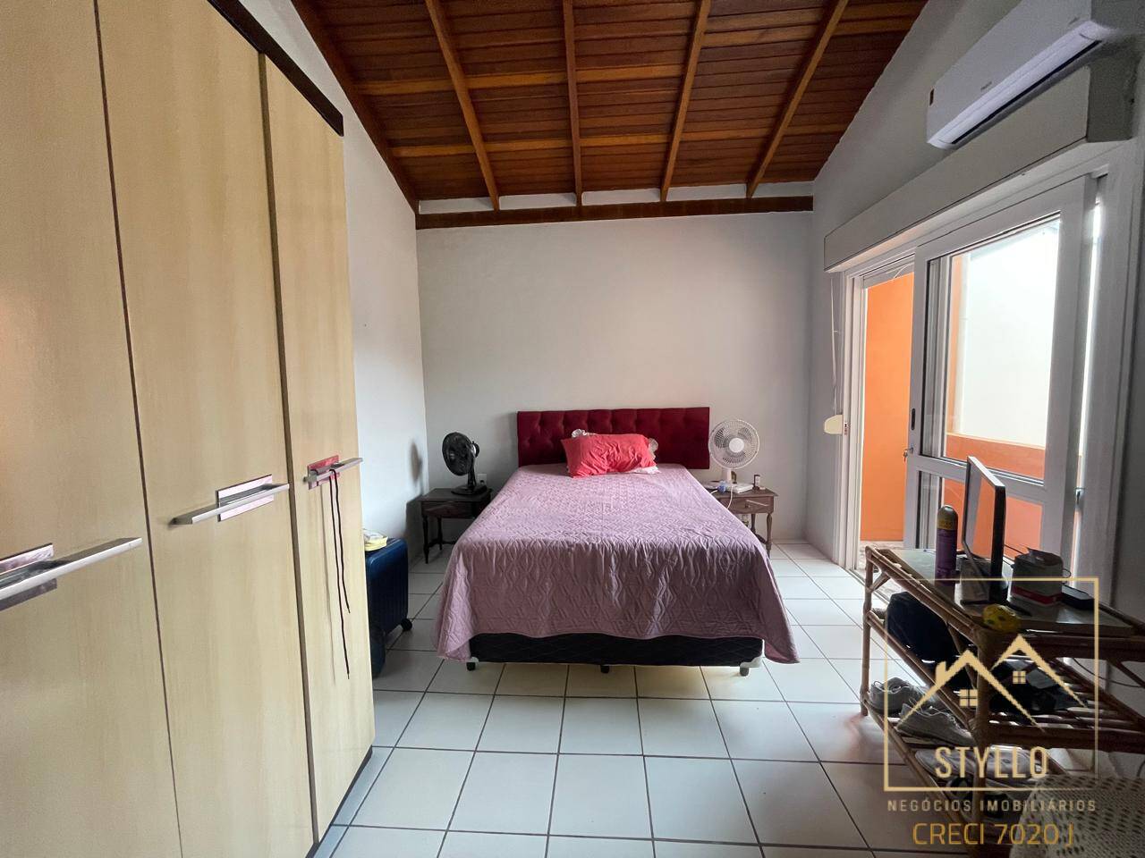 Casa, 5 quartos, 256 m² - Foto 6