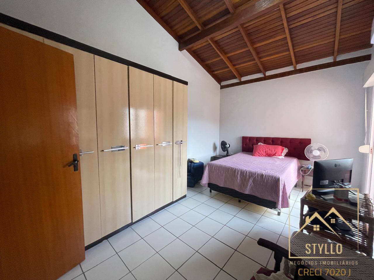 Casa, 5 quartos, 256 m² - Foto 5