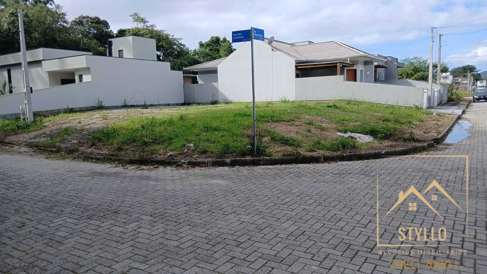 Terreno, 301 m² - Foto 1