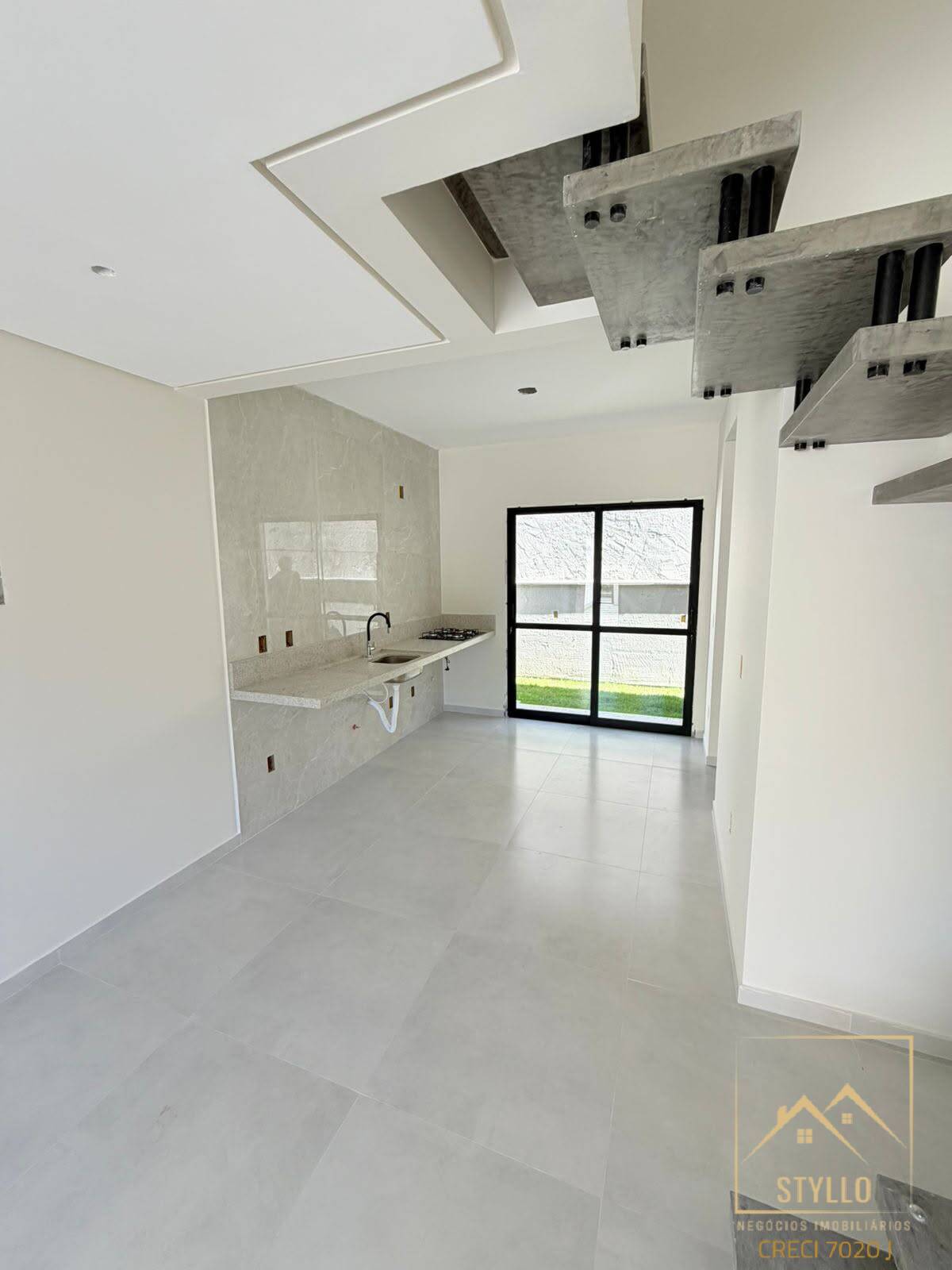 Casa, 2 quartos, 100 m² - Foto 2